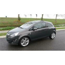 Opel Corsa 1.4 Turbo Cosmo * NAVI * LEDER * PANORAMADAK * Wi