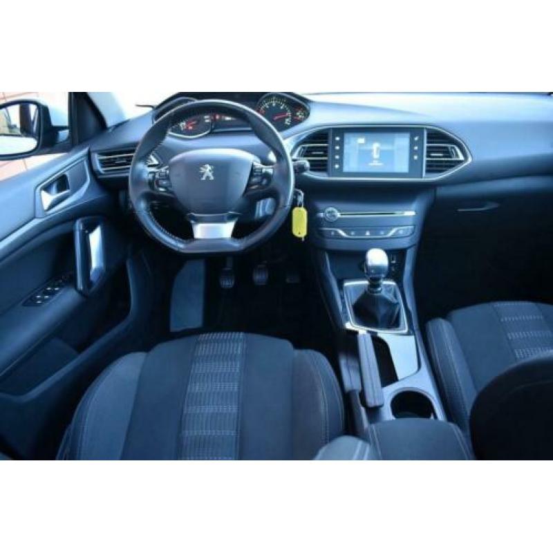 Peugeot 308 SW 1.6 BlueHDI Executive Pack Panoramadak/Navi/C