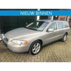 Volvo V70 2.4 youngtimer facelift model AWD