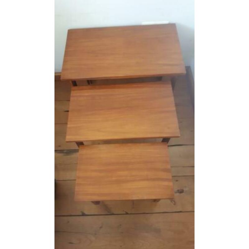 Vintage teakhouten mimiset