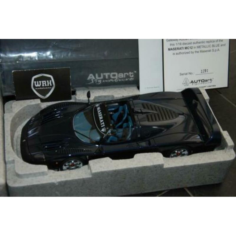 1:18 Maserati MC12 Road car blue Autoart signature WRH