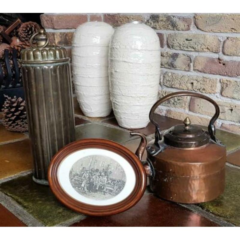 diverse antieke woonaccessoires