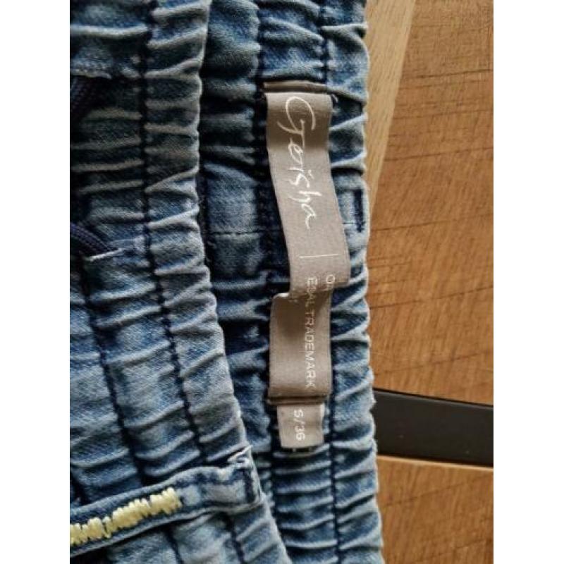 Nette korte broek van Geisha, maat S/36