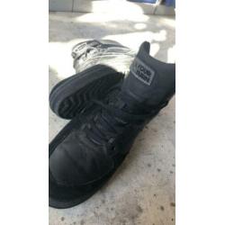Zwarte sneakers maat 45