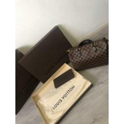 Louis Vuitton speedy 30