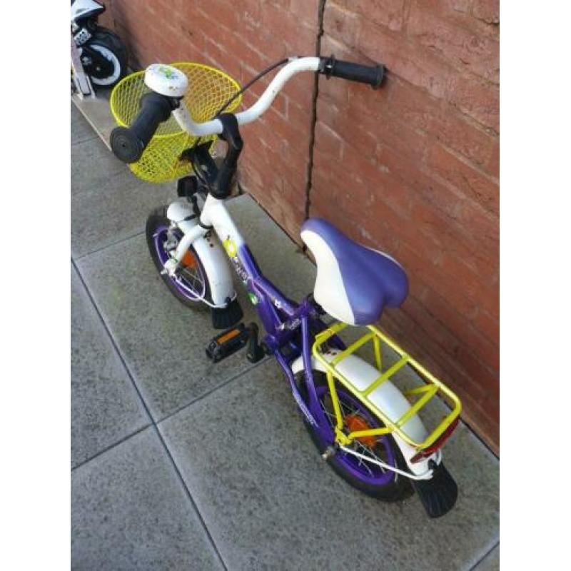 loekie kinderfiets ideale fiets om te leren incl zijwieltjes