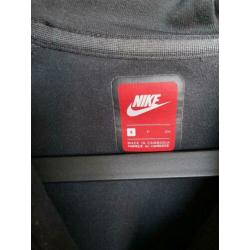 Nike tech fleece vest S
