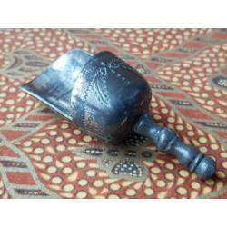 Mooie antieke suikerpot met lepel van tin uit Engeland 1900.