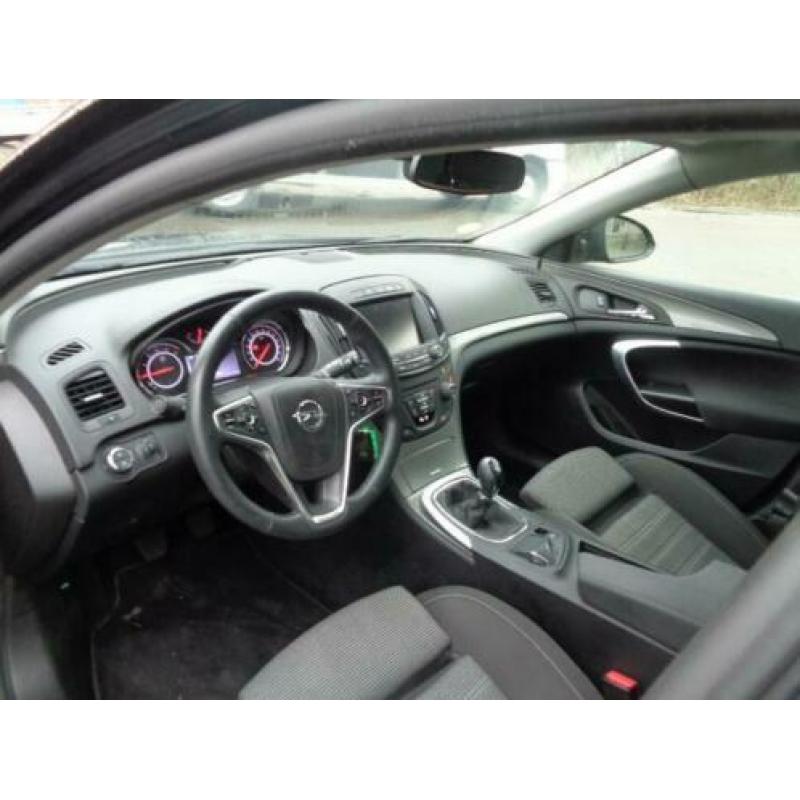 Opel Insignia SW 2.0 140PK BNS.XEN/LMV/PDC/NAVI NL-AUTO