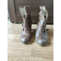 Leren hak maat 40