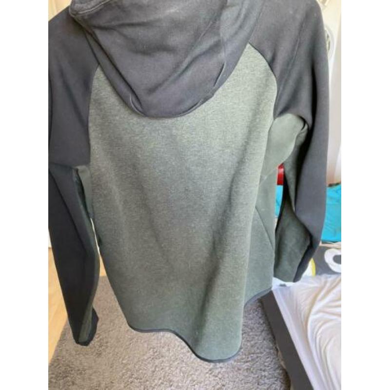Nike tech fleece vest S
