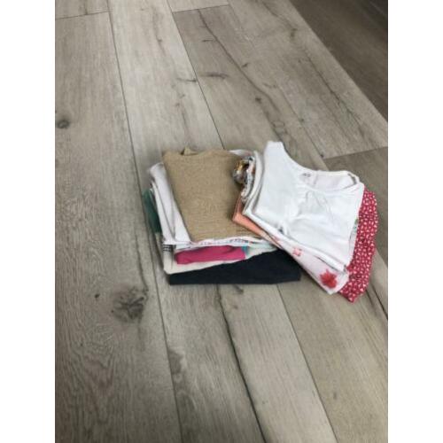 Meisjes kleding in maat 98/104