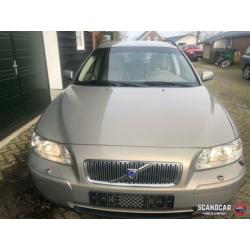 Volvo V70 2.4 youngtimer facelift model AWD