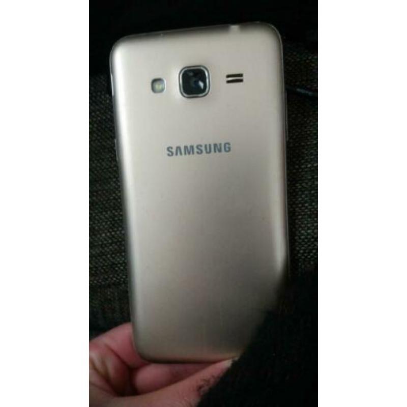 Samsung galaxy j3