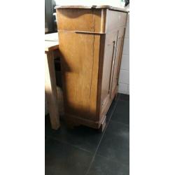 Antieke kast