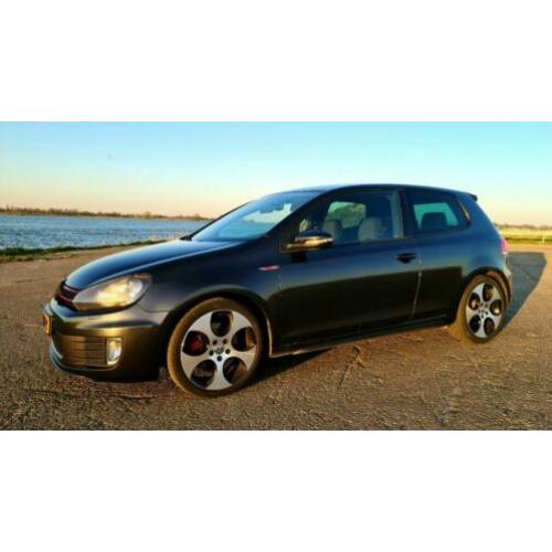 Volkswagen Golf GTI 2.0 carbon antraciet grijs dynaudio