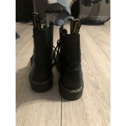 Dr martens pascal zwart maat 38