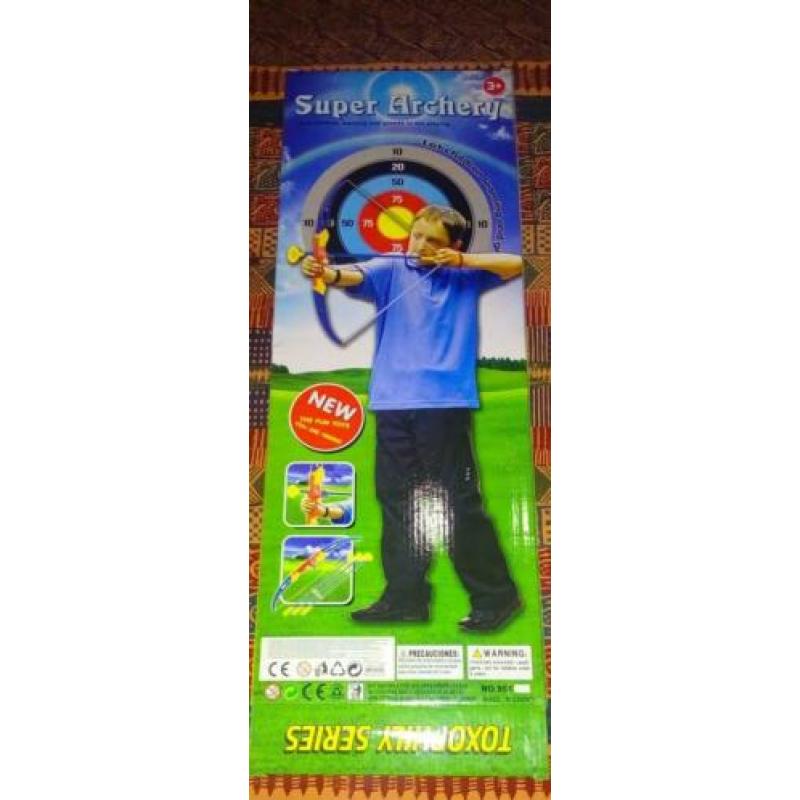 Speelgoed * Partij handel 8 houten treintjes inc vzk € 25,00