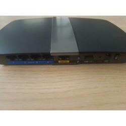 Cisco Linksys EA4500 router