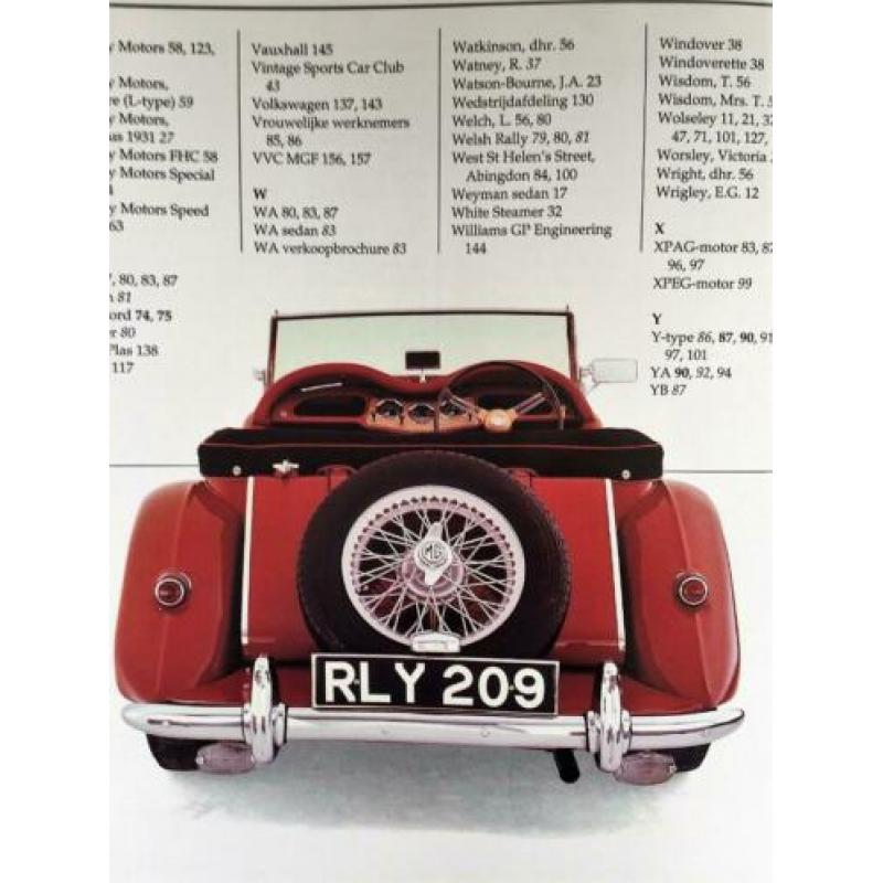MG autoboek gesigneerd