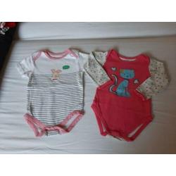 Set van 4 meidenrompers mt 74 ( los 0,50 per stuk )