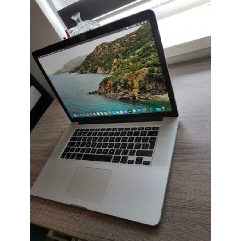 Apple macbook pro 15 retina i7 16GB 256GB SSD refurbished ?