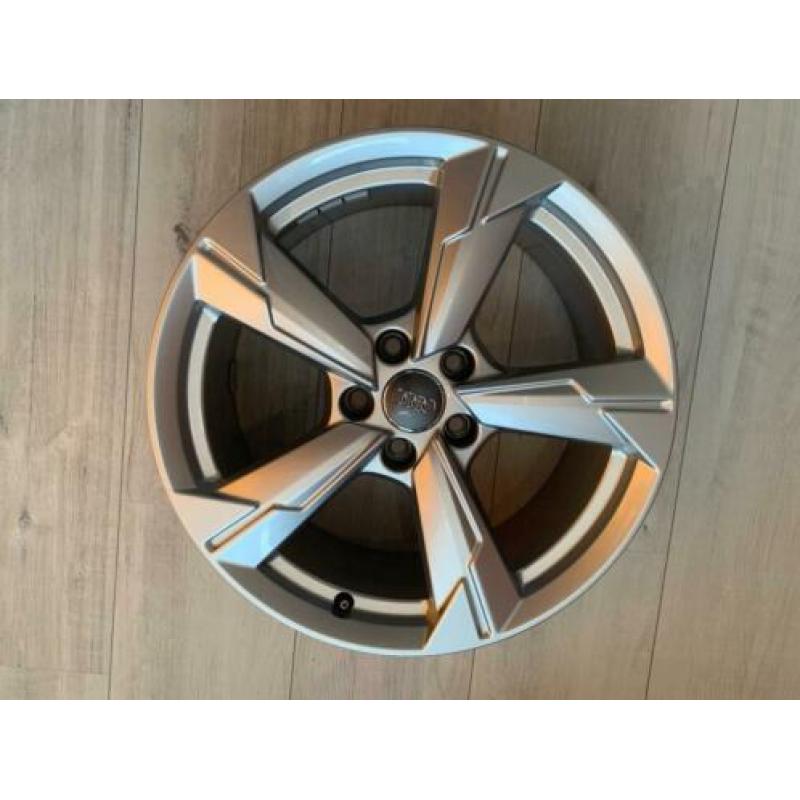 Originele Lichtmetalen Audi a6 velgen 18 Inch