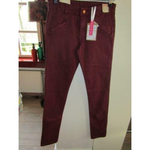 D1833 Knot So Bad S nieuw label skinny jeans wijnrood ritsje