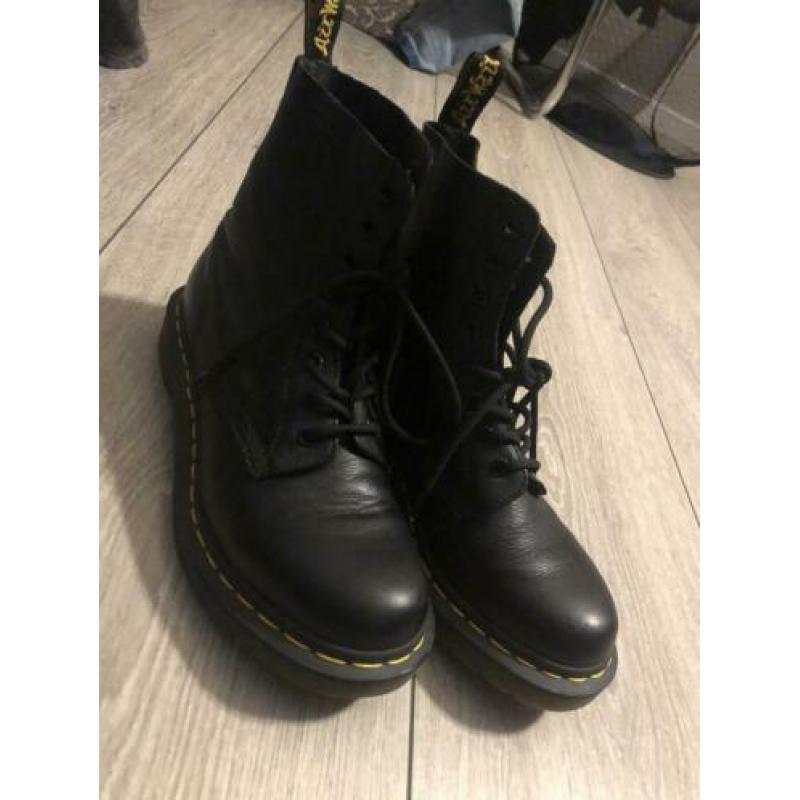 Dr martens pascal zwart maat 38