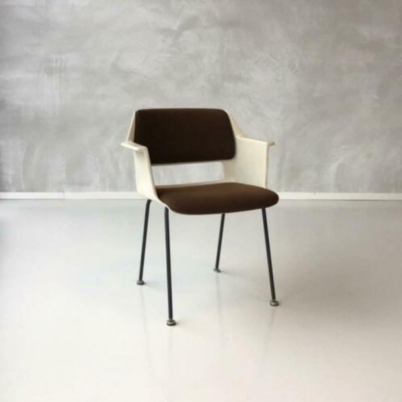 Gispen 2225 stoel André Cordemeyer vintage design retro 1969
