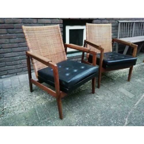2 x mid century PJ Muntendam leather rattan easy chairs