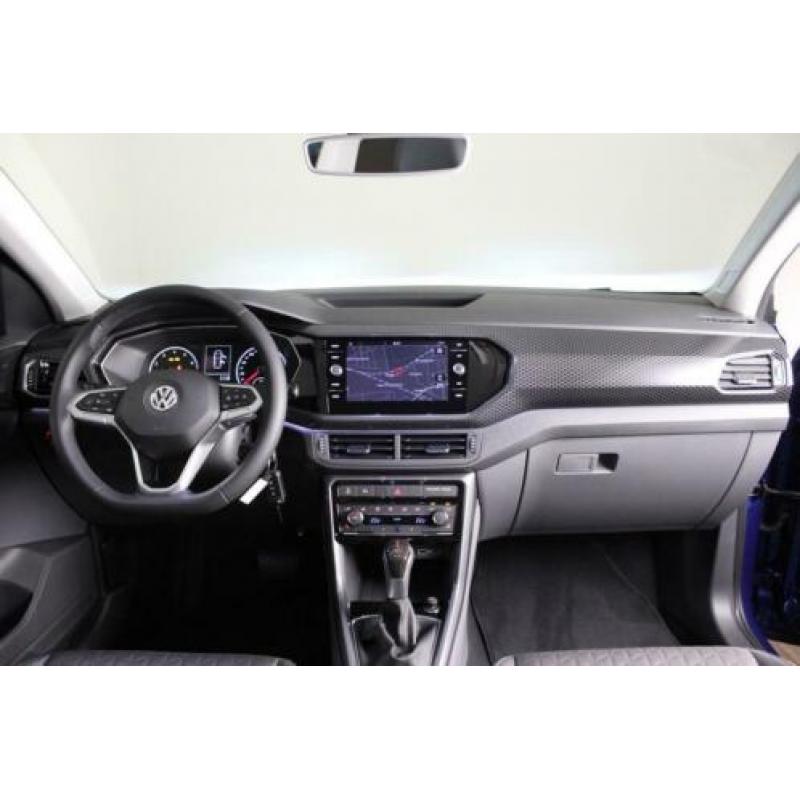 Volkswagen T-Cross 1.0 TSI 115 PK automaat Style. Navigatie