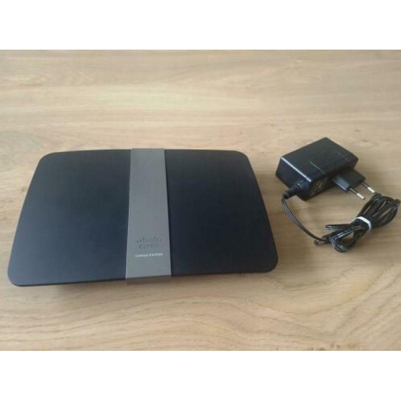 Cisco Linksys EA4500 router