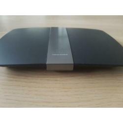 Cisco Linksys EA4500 router