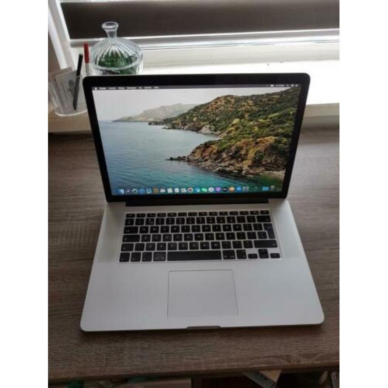 Apple macbook pro 15 retina i7 16GB 256GB SSD refurbished ?