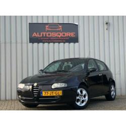 Alfa Romeo 147 1.6 T.Spark Distinctive 5-deurs (bj 2002)