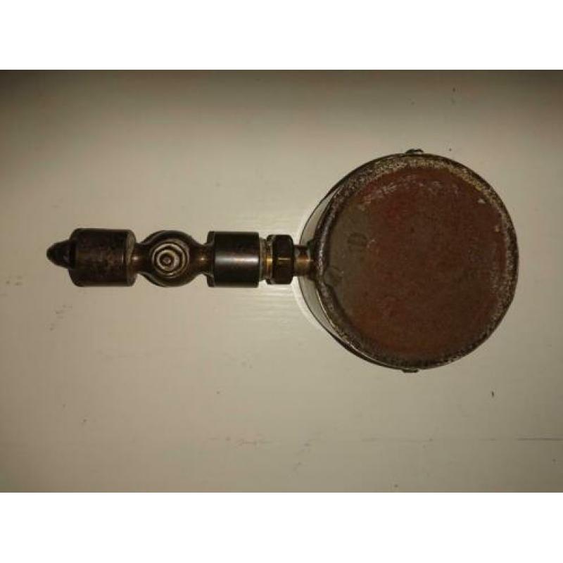 Antieke meter oude waterdruk meter koperen kraan