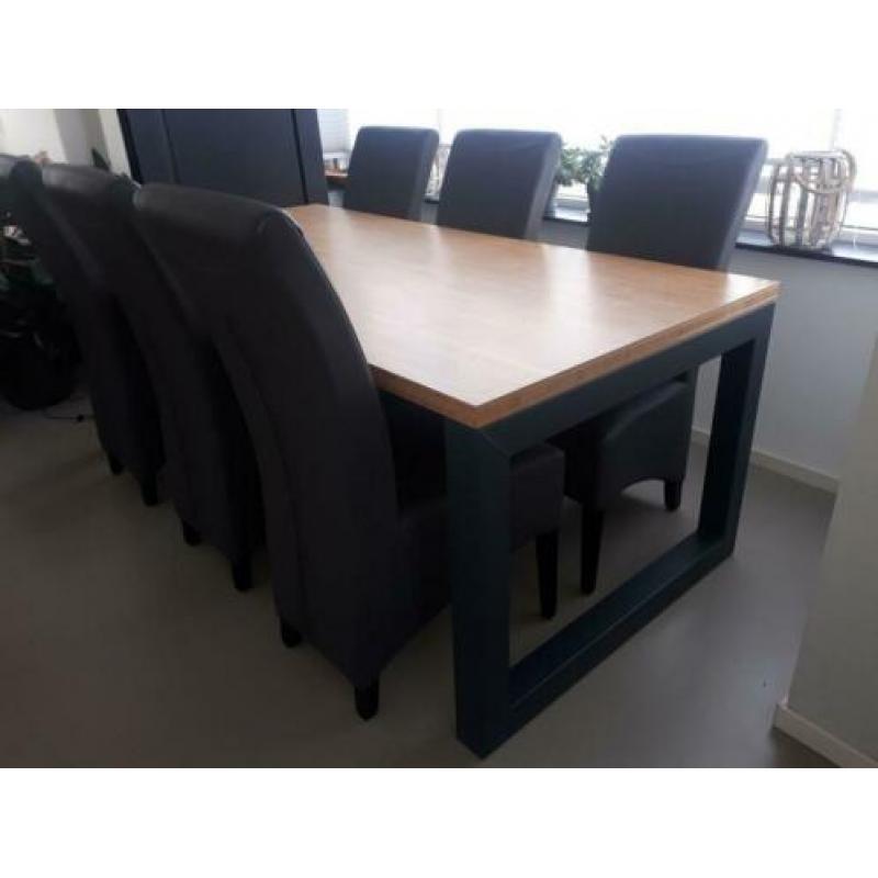 Z.g.a.n. Eetset met 6 stoelen