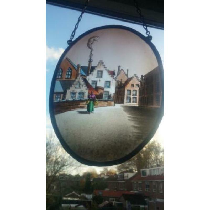 Schitterende antieke raamhanger, mooi glas in lood.
