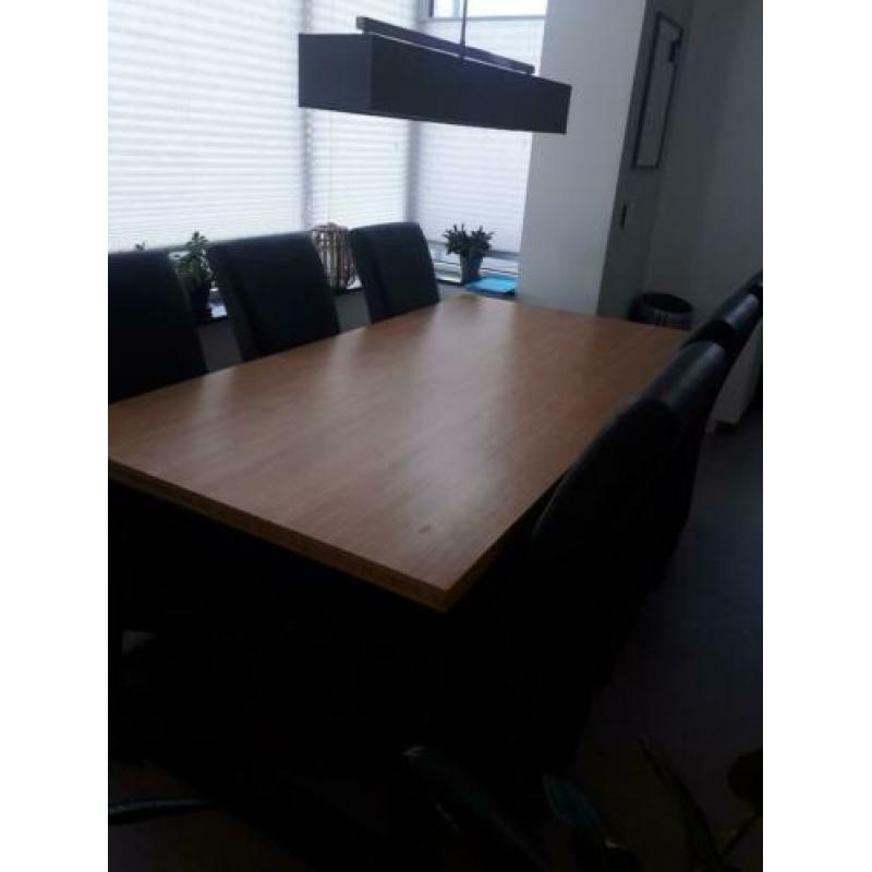 Z.g.a.n. Eetset met 6 stoelen