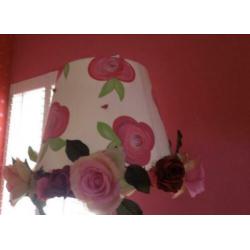 Complete inrichting fuchsia roze meisjeskamer