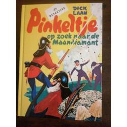 Pinkeltje op zoek naar de maandiamant