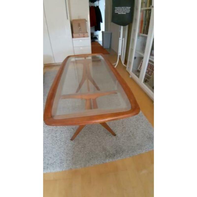 Italiaanse 'Cesara Lacca' Mid Century Salontafel hout/glas