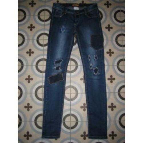 Skinny jeans van be a diva mt 18 nieuw