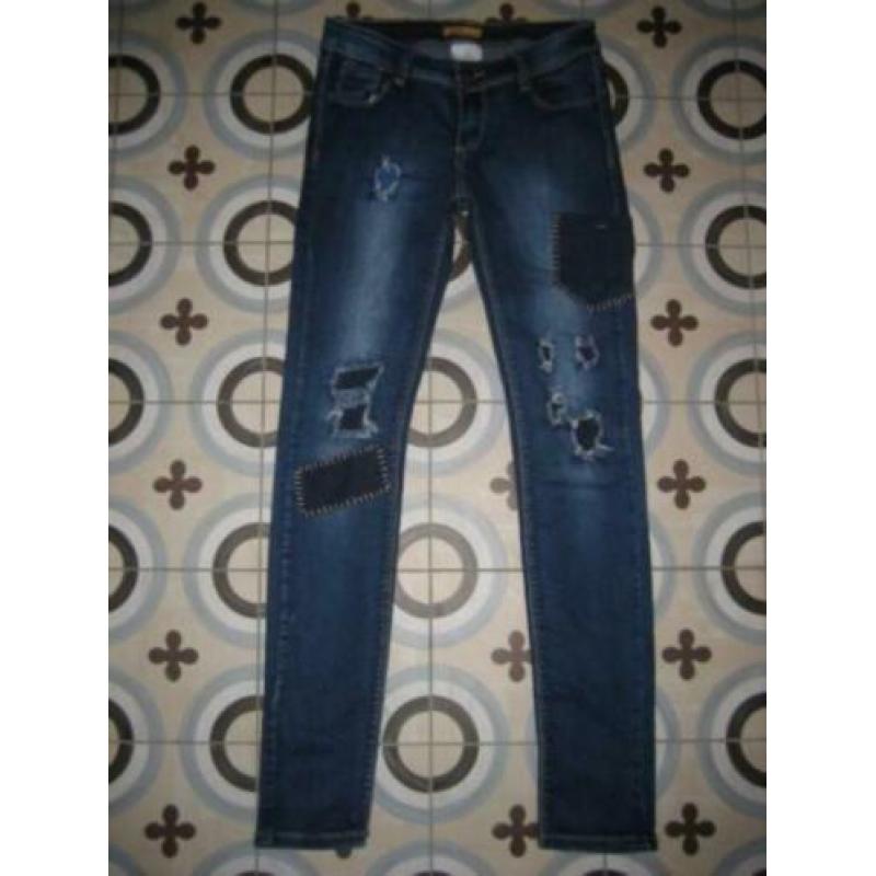 Skinny jeans van be a diva mt 18 nieuw
