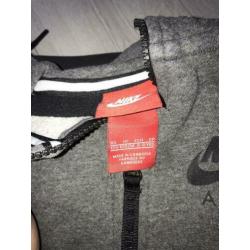 Nike pak maat 122/128 6tot 8 jaar