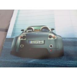 Yes 1.8 met 286 PK & 2.0 met 340 PK Roadster Brochure