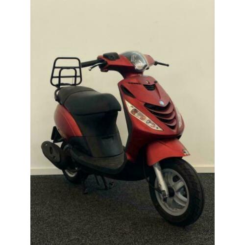Piaggio zip snor 4T Bj:2010! MatRood