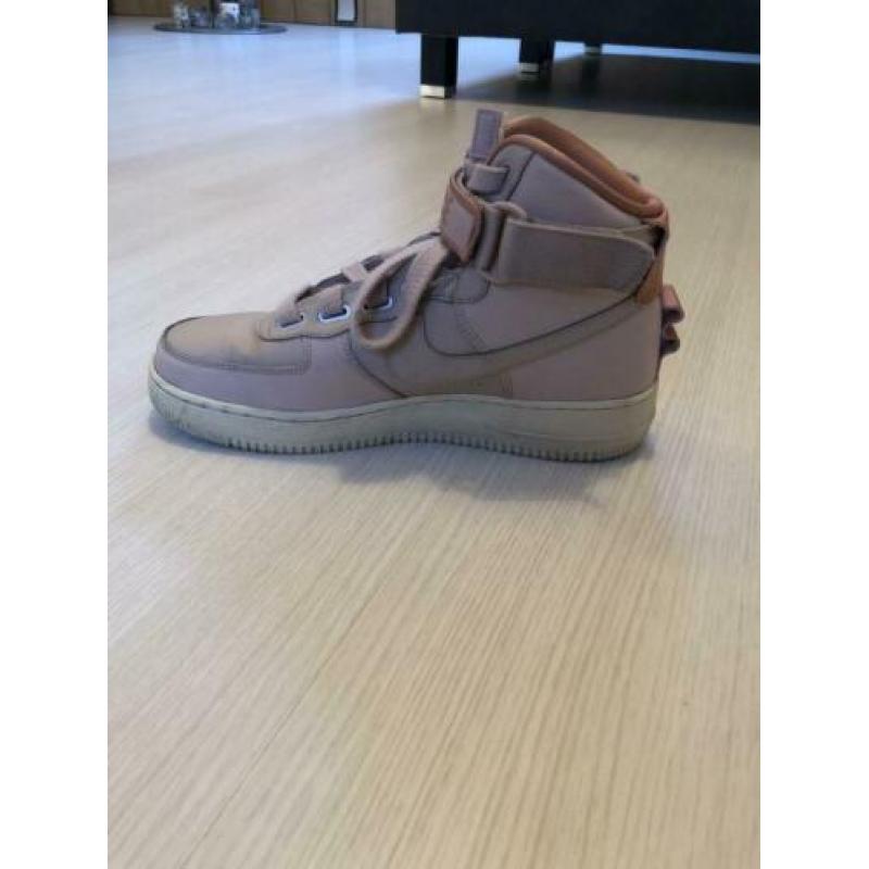Nike Airforce schoenen hoog Roze