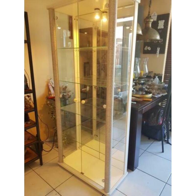 Wit grijs vitrinekast h 175cm×br78cm×d39cm.